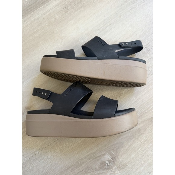 CROCS Shoes - Crocs Brooklyn Sandals 8 Black Tan Comfort Platform Chunky Wedge Slingback